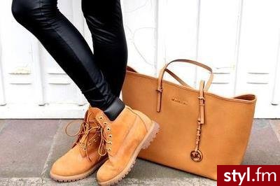 <3  - Moda uliczna Inne Moda