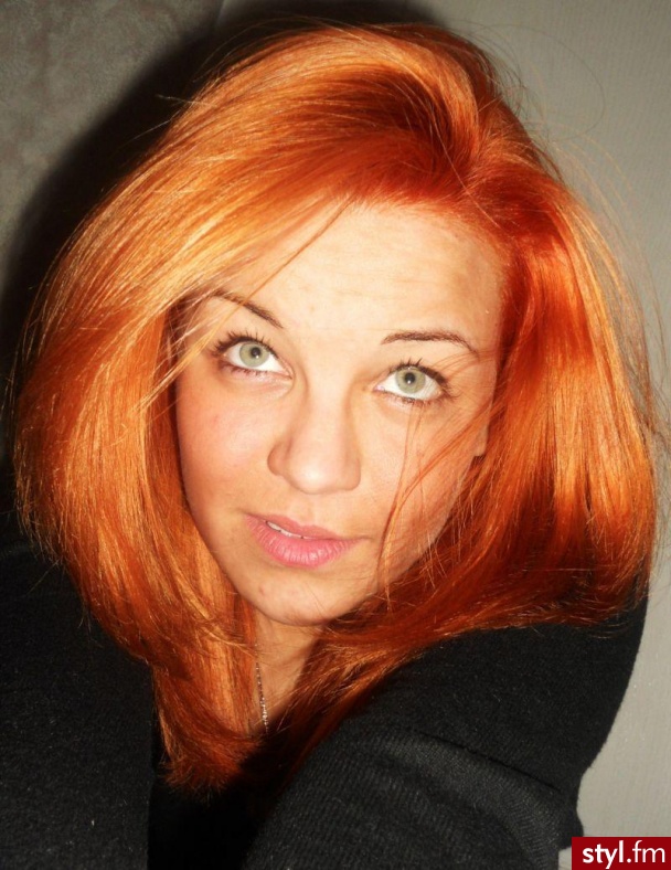 Średnie Fryzury