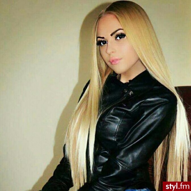 Blond Rozpuszczone Proste Na co dzień Długie Fryzury