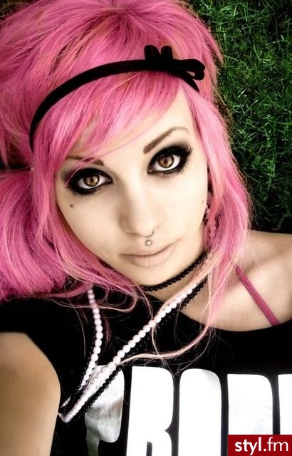EMO Alternatywne Średnie Fryzury