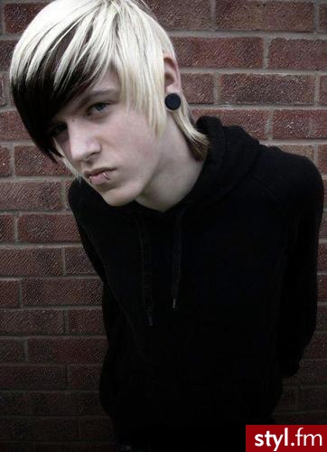 EMO Alternatywne Średnie Fryzury