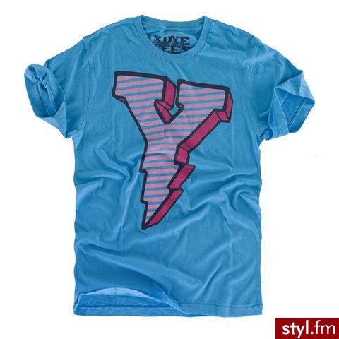 Dla każdego faceta
T-shirt marki Pull and Bear - Pozostałe Ciuchy Moda