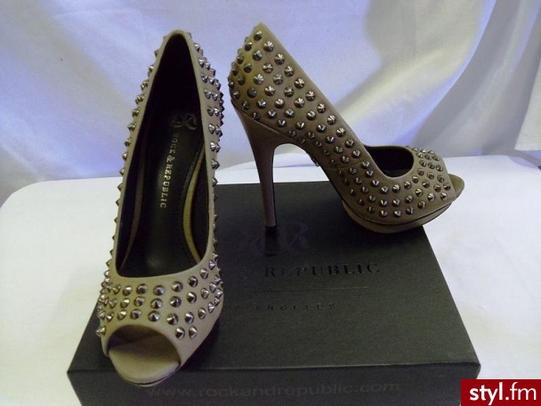 Szpilki Buty Moda