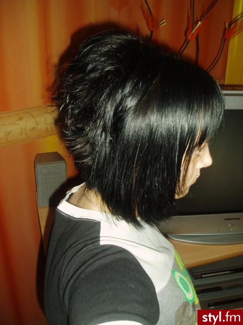 Średnie Fryzury