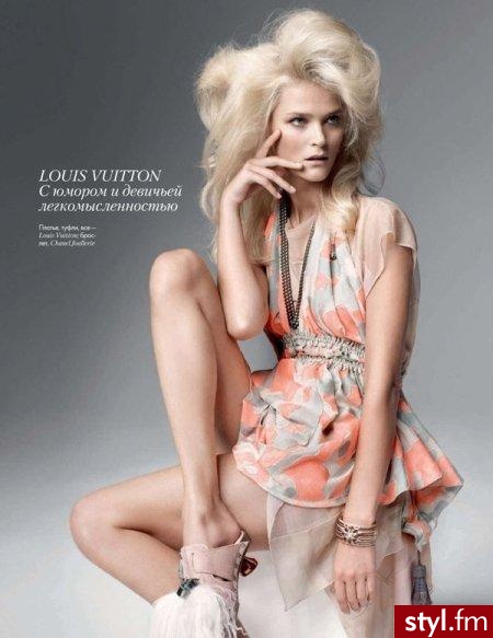 Elle Russia 2010 Carmen Kass fot. Marcin Tyszka. Elle Russia 2010 Carmen Kass fot. Marcin Tyszka - Pozostałe Ciuchy Moda
