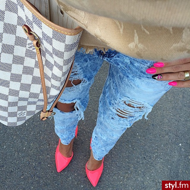 Jeansy Spodnie Moda