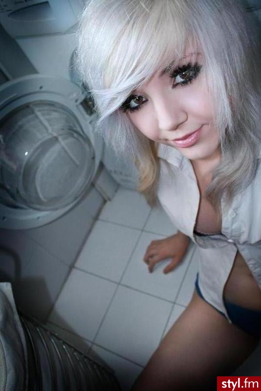 Średnie Fryzury