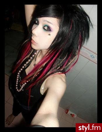 EMO Alternatywne Średnie Fryzury