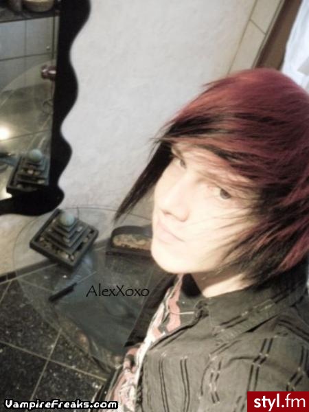 EMO Alternatywne Średnie Fryzury