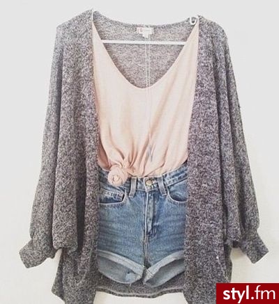 Swetry Ciuchy Moda