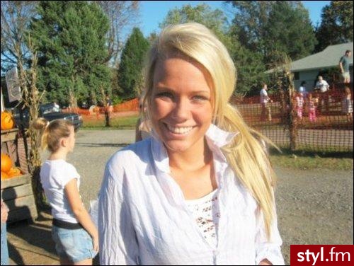 Średnie Fryzury