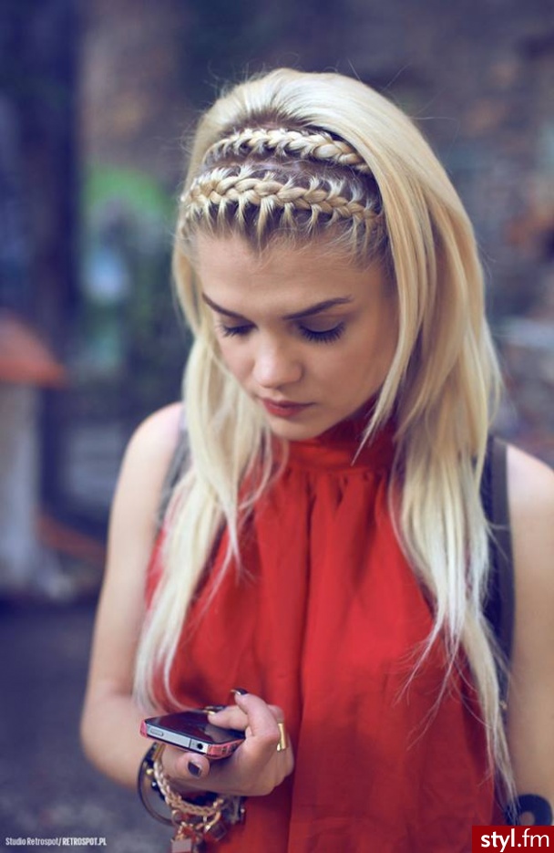 Blond Warkocze Proste Na co dzień Średnie Fryzury