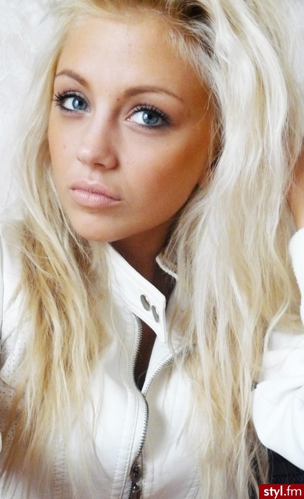 Blond Rozpuszczone Kręcone Na co dzień Długie Fryzury