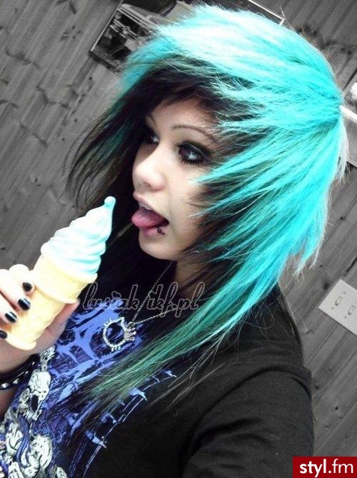EMO Alternatywne Średnie Fryzury