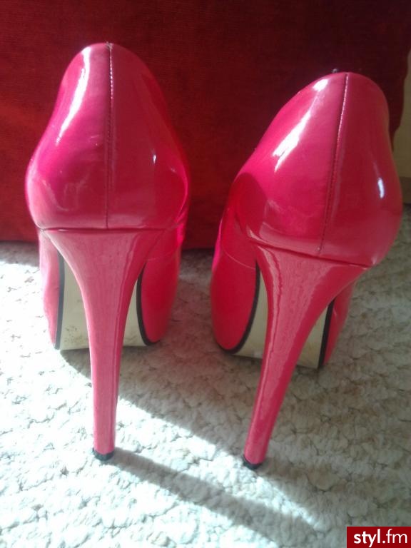 Szpilki Buty Moda