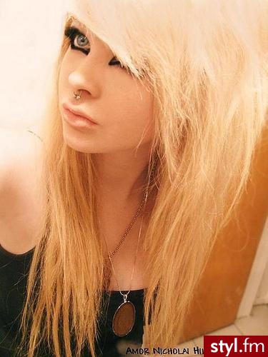 EMO Alternatywne Średnie Fryzury