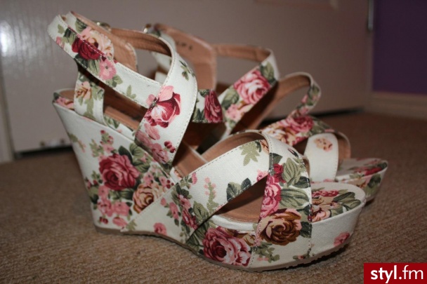 Koturny Buty Moda
