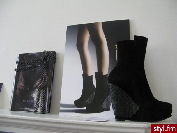Pozostałe Buty Moda