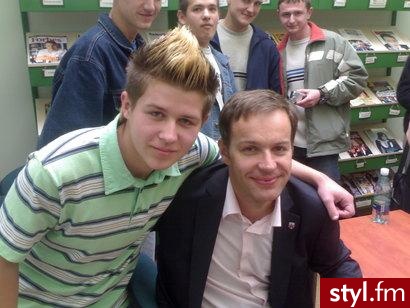 no i trosyke moich frzyurek.... - Średnie Męskie Fryzury