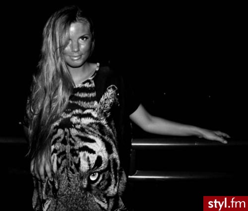 TYGRYS - Pozostałe Ciuchy Moda