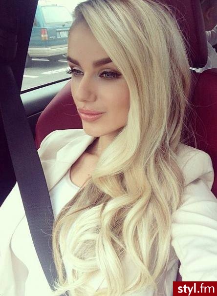 Blond Rozpuszczone Kręcone Na co dzień Długie Fryzury