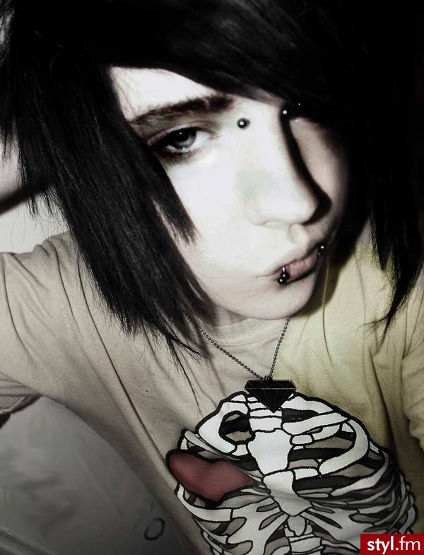 EMO Alternatywne Średnie Fryzury