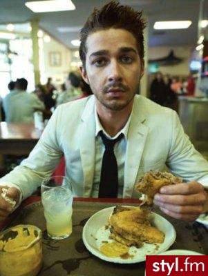 Shia Labeouf. Shia <3 - Średnie Męskie Fryzury