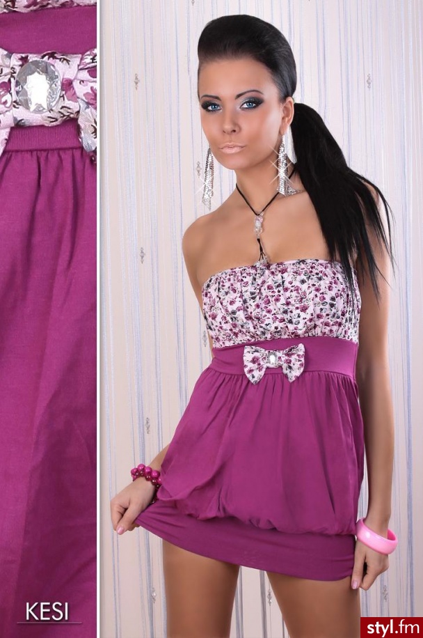 Sukienki Moda