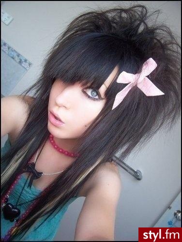 Emo Girl - EMO Alternatywne Średnie Fryzury