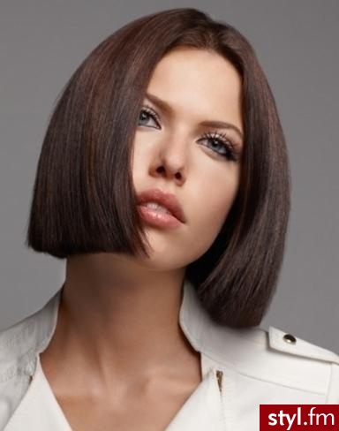 Średnie Fryzury