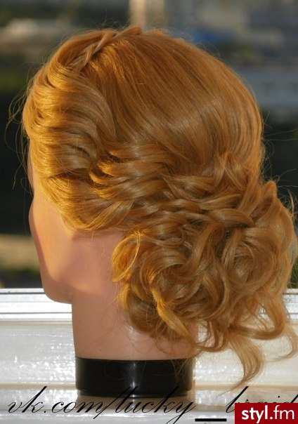Blond Upięcie Kręcone Wieczorowe Długie Fryzury