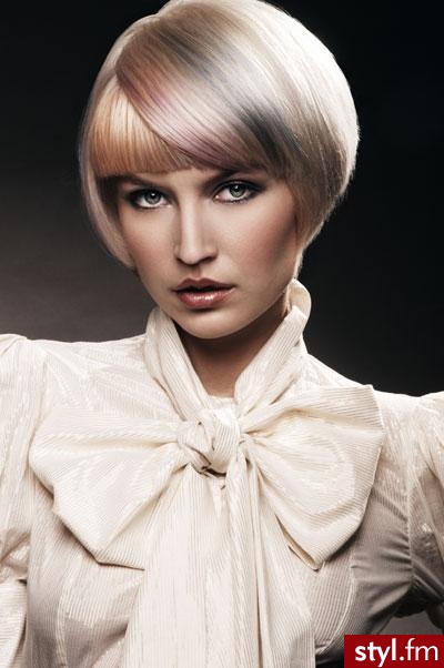 Średnie Fryzury