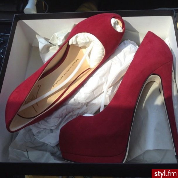 Szpilki Buty Moda