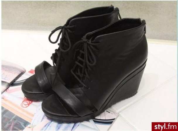 Koturny Buty Moda