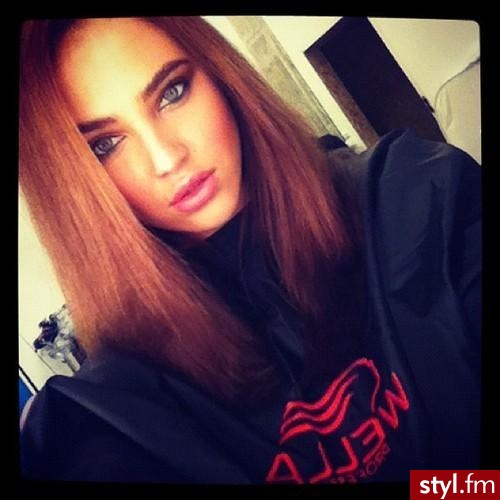 Średnie Fryzury