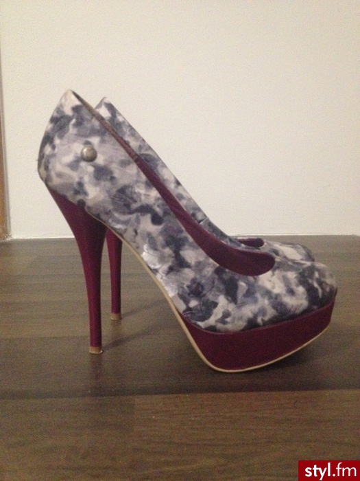 Szpilki Buty Moda