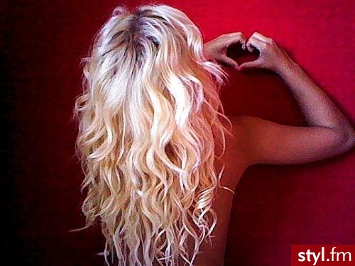 Blond Rozpuszczone Kręcone Na co dzień Długie Fryzury
