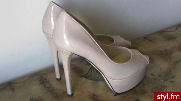 Szpilki Buty Moda