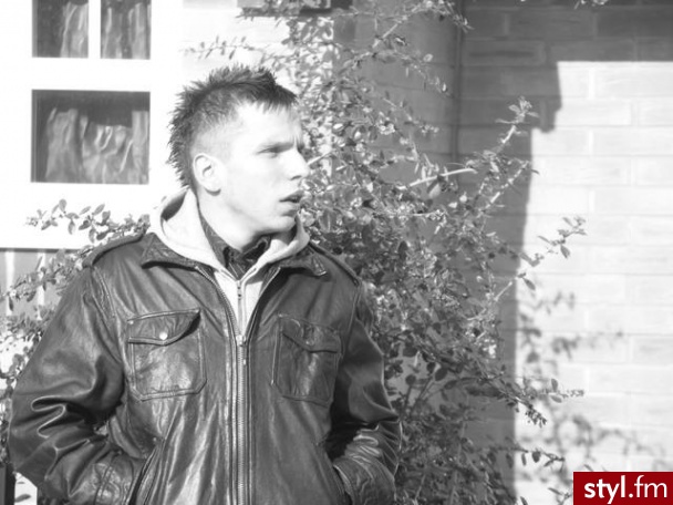 Średnie Męskie Fryzury
