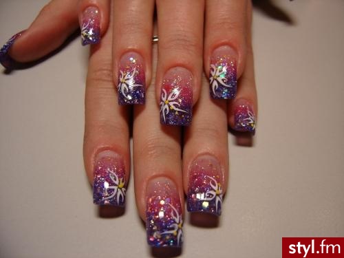 Autor: zakrecona cieniowane3. Autor: <b>zakrecona</b><br /> - Paznokcie
