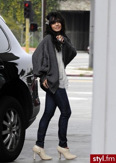 Vanessa Hudgens. - Moda uliczna Inne Moda