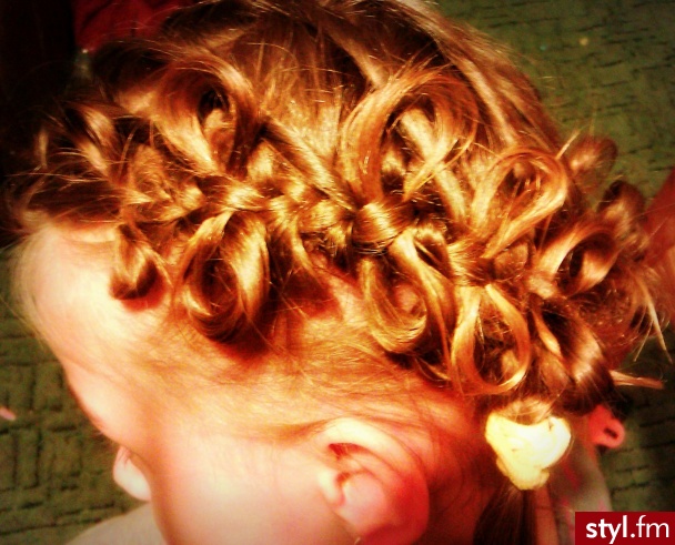 Blond Upięcie Kręcone Na co dzień Średnie Fryzury
