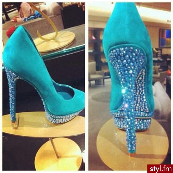 Szpilki Buty Moda