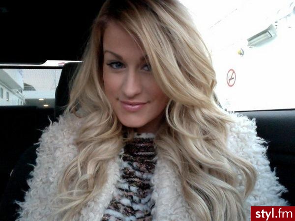 Blond Rozpuszczone Kręcone Na co dzień Długie Fryzury