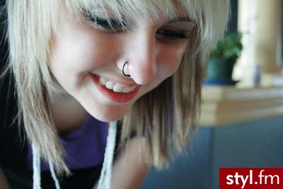 Blond Rozpuszczone Proste z grzywką Na co dzień Średnie Fryzury