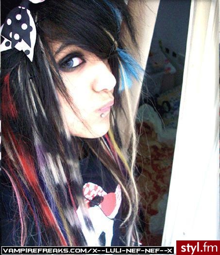 EMO Alternatywne Średnie Fryzury