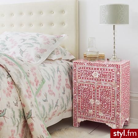 Komódka wykończona masą perłową - 435 GBP - Gadżety Inne Moda