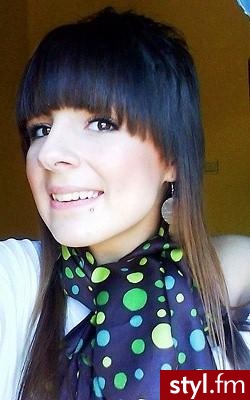 Kasiah ;d ;* - Średnie Fryzury
