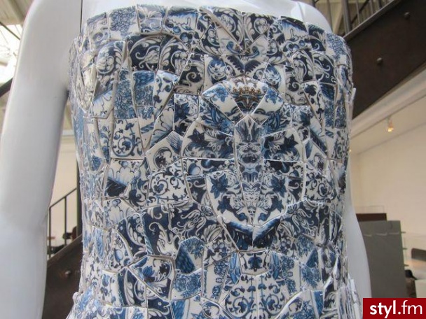 Sukienki Moda