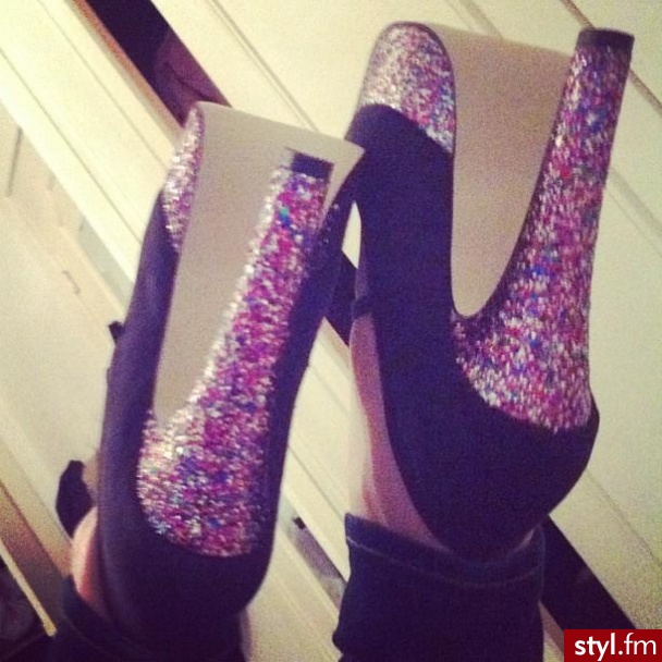 Szpilki Buty Moda